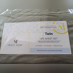Twin Sheet Set - 3 Piece  Olive Green Colored 1800Thread Count